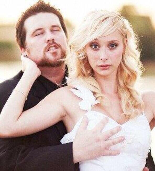 xWILLRODGERSx's tweet photo. On this day 5 years ago...She was like "I Do" &amp; I was all "I Do" Then a dude was like "Kiss Her" &amp; I said "Hell ya!" http://t.co/MWF68KWKJs