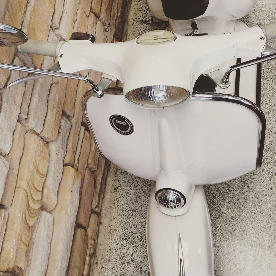 RoxyVespa tweet media