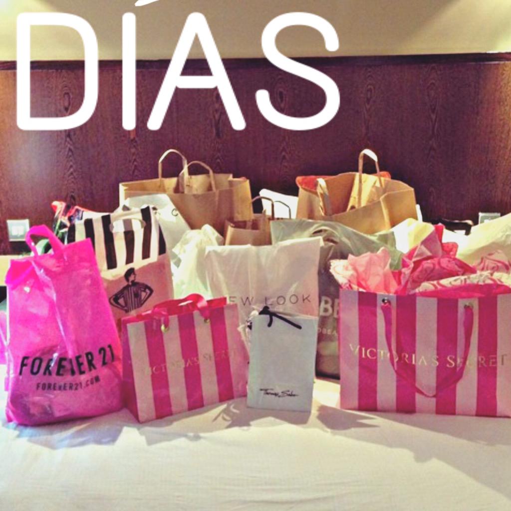 LasInsoladas15's tweet image. SOLO DÍAS... #FunTimeJulio2015 #FunTimeTips #Disney