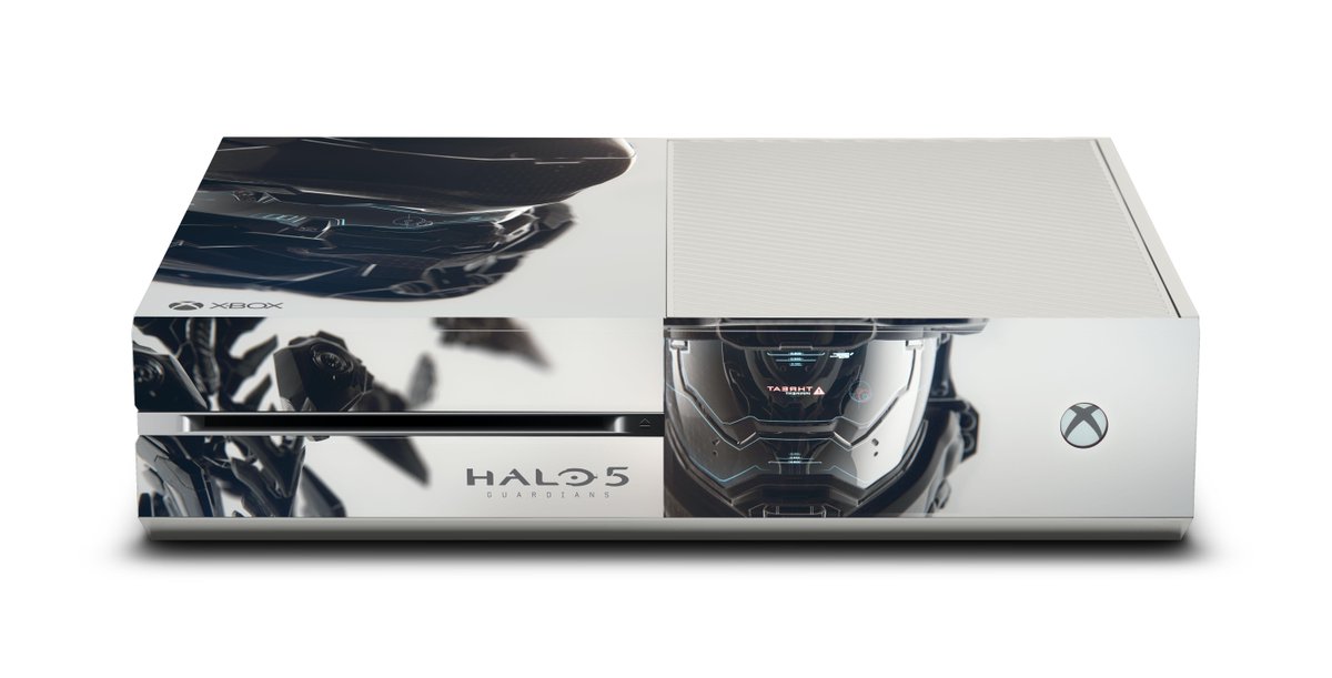 XBOX's tweet photo. Don’t forget to enter the #SDCC #XboxSweepstakes. You could win a collectible console: http://t.co/qMVaTPbQdF http://t.co/rr28Uaa0Ib