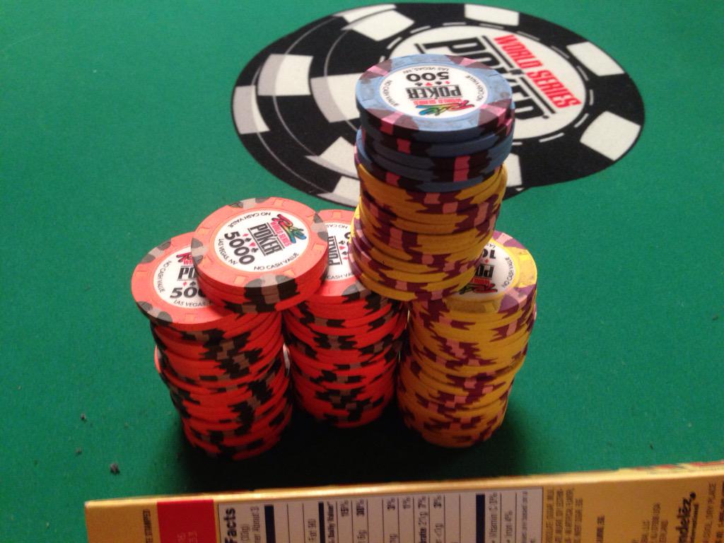 odineH's tweet image. Empezamos día 3! Gl all!! #WSOP2015