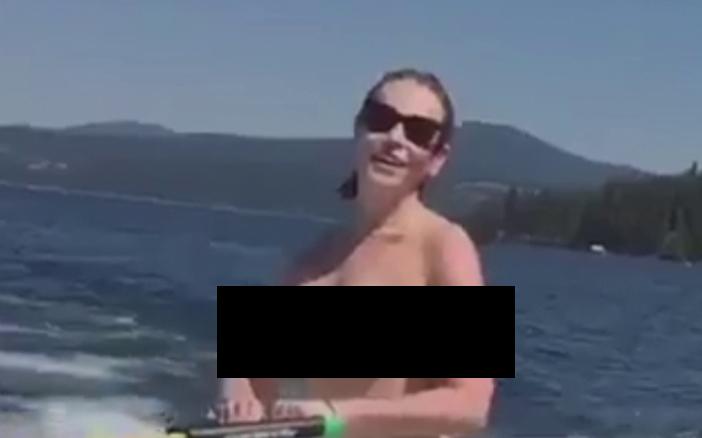 Chelsea Handler Topless
