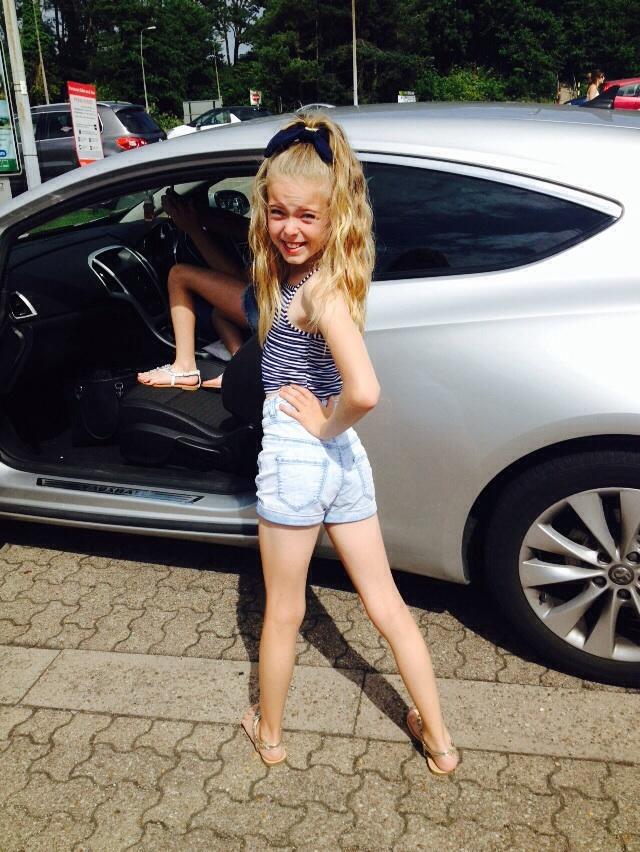 mairw's tweet photo. My angel keira groove thing lee all excited and ready for her weekend away with the tdm dance family @Groove_Thing http://t.co/WjGtG6lKYL