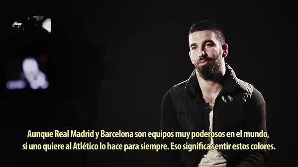 _ReinoBlanco's tweet photo. Arda Turan:

"Messi es infinitamente mejor que Ronaldo."

"El Atlético es el club de mi vida." http://t.co/dbowbgoiwx