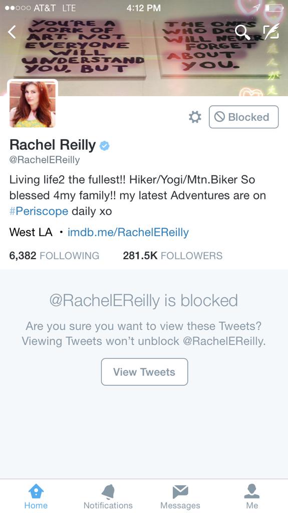 BBlogster's tweet image. 😊 My life is happy.