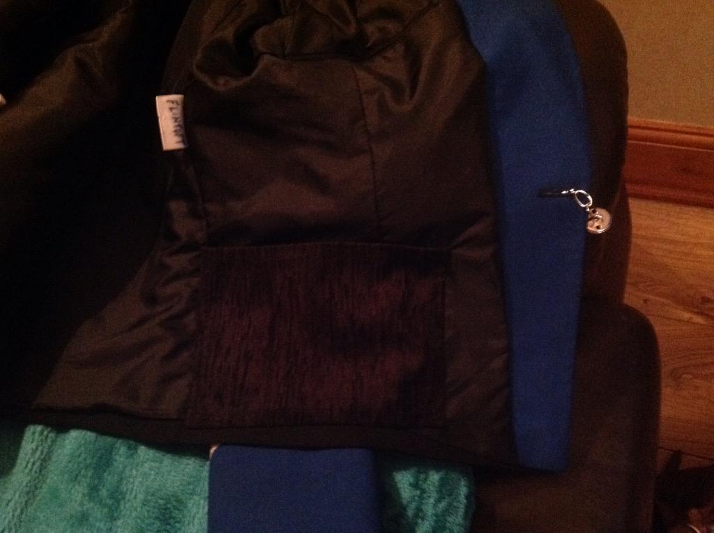 HandyWomanLinz's tweet photo. @KirkbyBand all ready for tomorrow. New inside, larger pocket added to my band jacket for music copies. Dads next. http://t.co/7b0hyW6cCE
