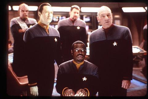 TeachingBigHist's tweet image. Star Trek economy as #threshold9, energy so abundant as to be free. RT @BrentNYT takingnote.blogs.nytimes.com/2015/07/10/a-s… #bighistory