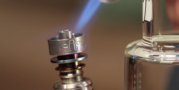 HIGH_TIMES_Mag's tweet photo. First time celebrating #HT710? Don't know how to do a #dab? No worries! We've got you covered! http://t.co/T5mazwSiBO http://t.co/ypVDfKEuWO