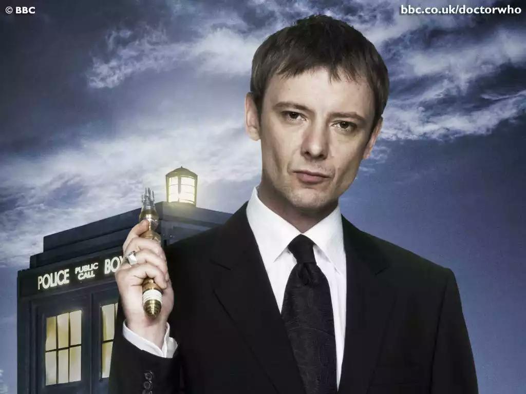 Happy Birthday to our dear Master, Mr John Simm! 