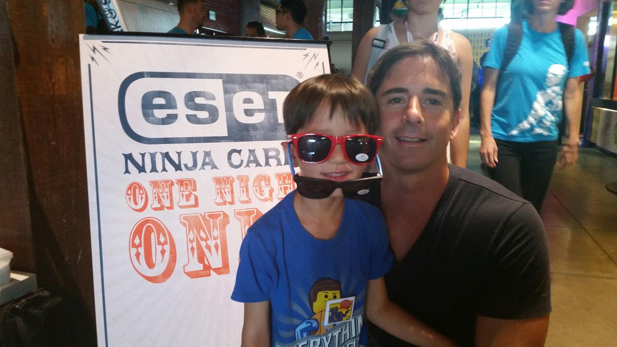 ESET's tweet photo. These two lucky winners found the golden family fortune! $50 each! Stop by #Conival and get your #ESETPower on. http://t.co/dR2xyBSLEG