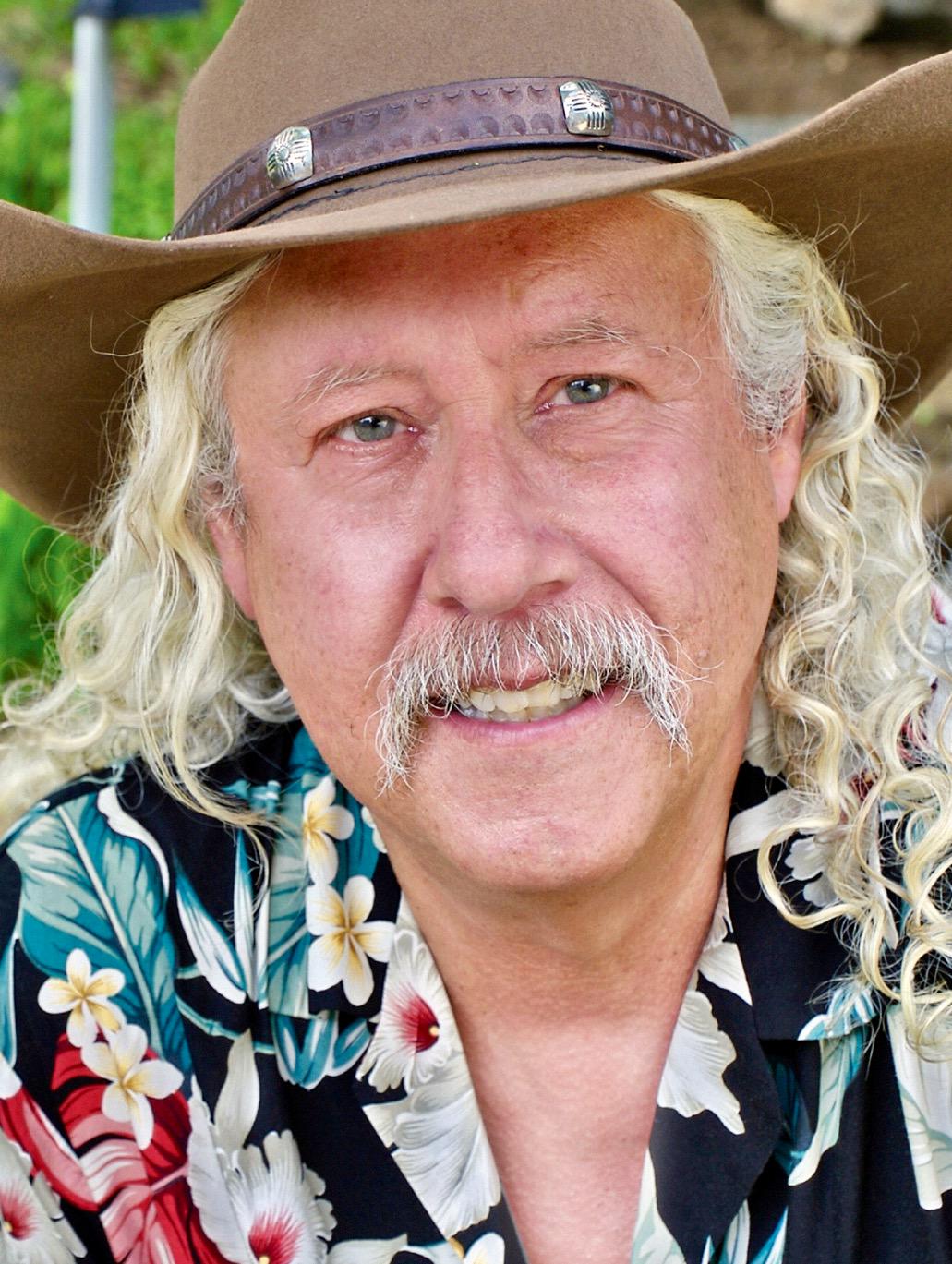 You still the man! Happy 68th Birthday Arlo Guthrie! 