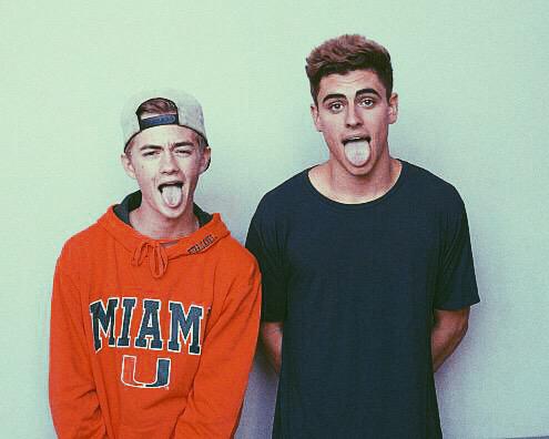 jackgilinsky's tweet image. 👅   👅