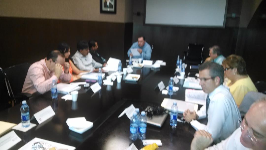 COVESSONORA's tweet photo. Presenta @Galope_7511 Resumen de Acuerdos Aprobados de XI Junta de Gobierno de COVES @JesusAlopezz @luisplascenciao http://t.co/N76yYcAAQY