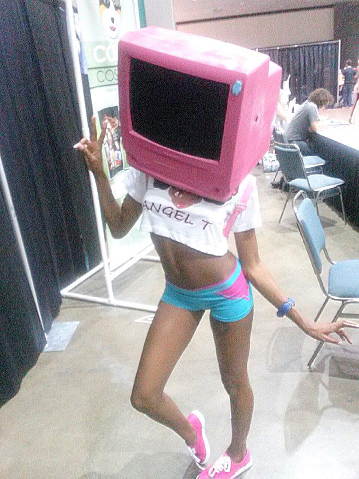 Angel T Apparel tweet media