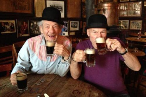 ReShareNow's tweet photo. Here’s to the #Weekend, # ... - http://t.co/F0OmHqGqBX #Funny #Beer #Drink #Fun #Pepper #Stories #Wine http://t.co/UVYoD3dJ9u