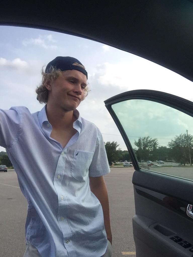 imcohpy's tweet photo. After a sick chase, down and darty snipes phelps.@CHSNerfWar http://t.co/z4bx5XG0ip