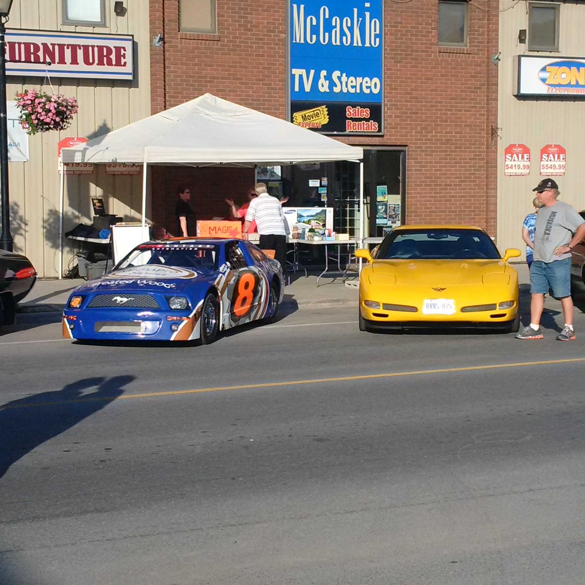 PeterHattin's tweet photo. #micropro sienna car on display at summer fair in bancroft. Ahead by a nose! http://t.co/aZVNlQH6pH