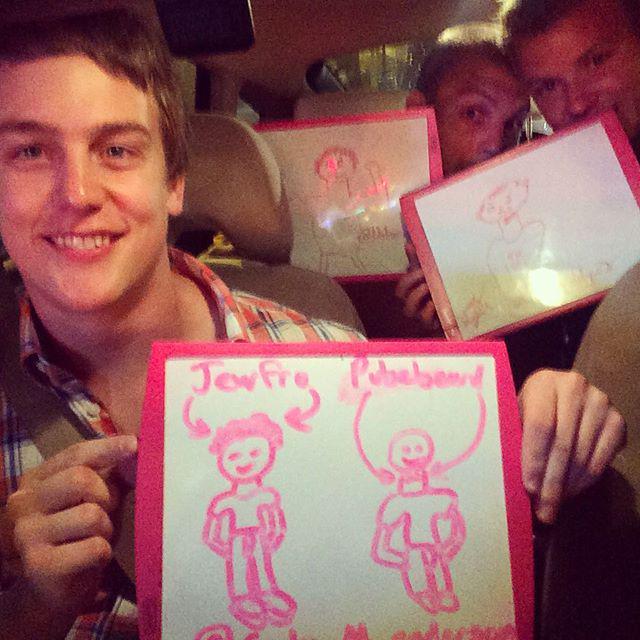 drawlyft's tweet image. #DrawYourFriend week! 👊 #drawlyft @cody_m_anderson #skippedlegday @lyft #stacheville #lyft… ift.tt/1CuTBn6