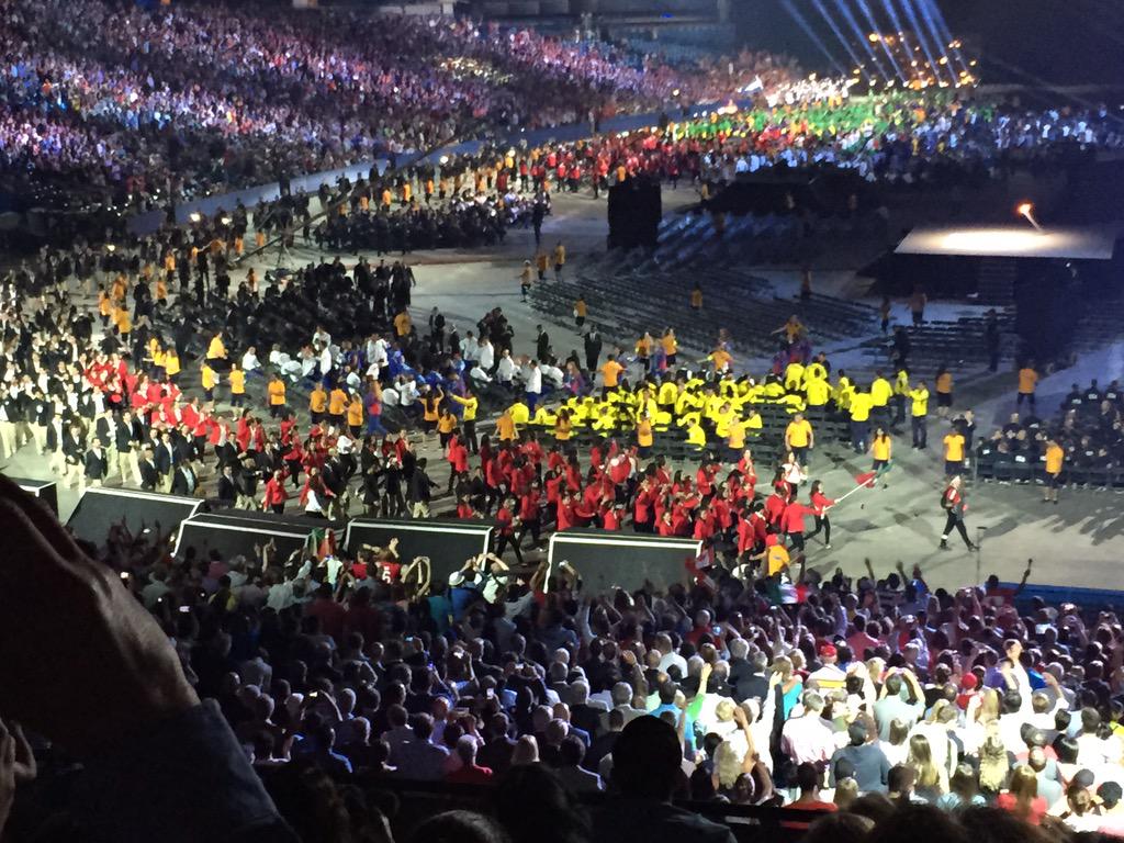 <a href="/PaoLongoraNews/">PaolaLongoria News</a> la abanderada #CeremoniaJuegosPanamericanos <a href="/estoenlinea/">Esto en Línea</a> @Salvadoraguil67 <a href="/lindaesto/">Rosalinda</a>