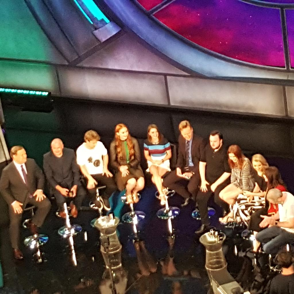 baydariz's tweet photo. Conan with the cast of Game of Thrones! #conancon #gameofthrones #got #sdcc #sdccsquad #allmenmustdie http://t.co/CaYXqFyfge