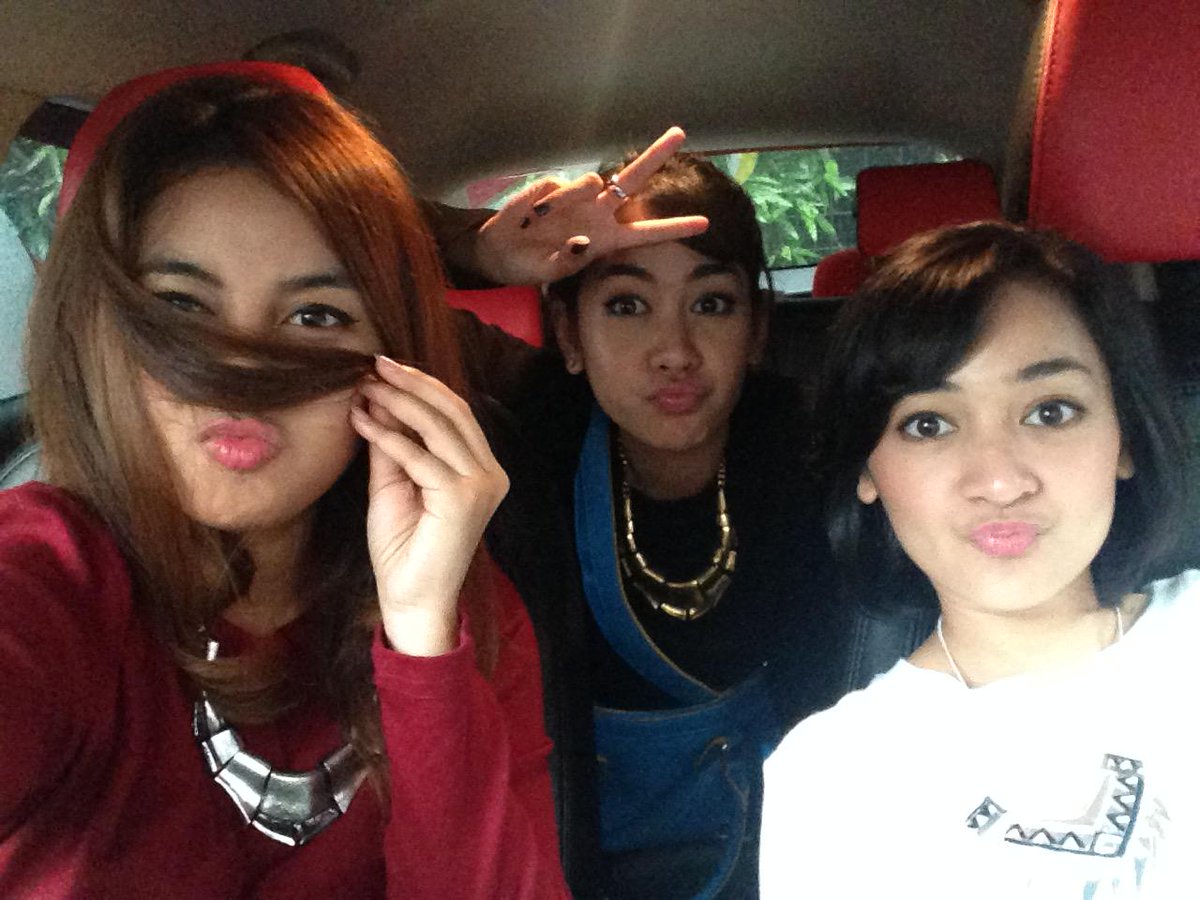 Lovable Tangerang tweet media