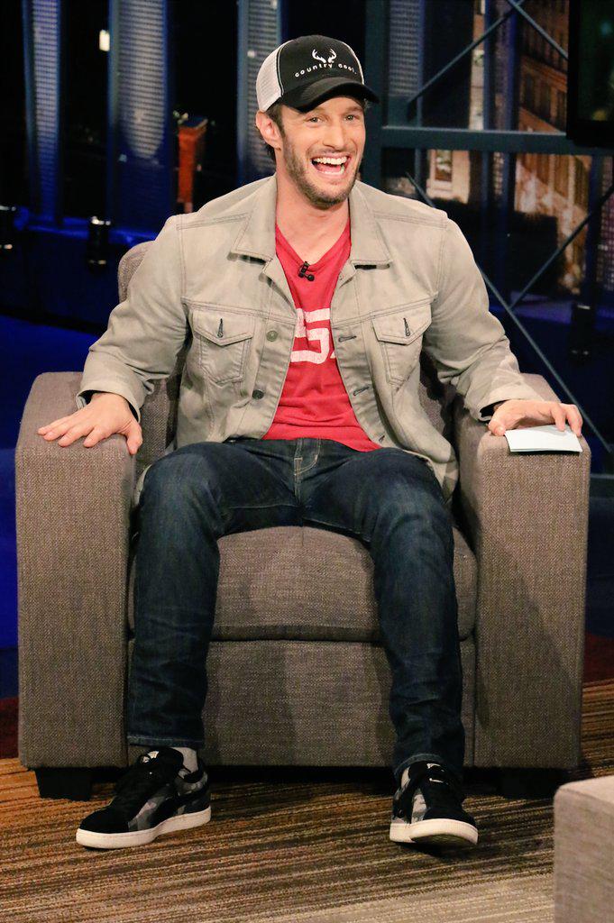 JoshWolfShow's tweet photo. A brand spankin' new #JoshWolfShow starts right now on @CMT! 📺 http://t.co/2oTaqOAvMR