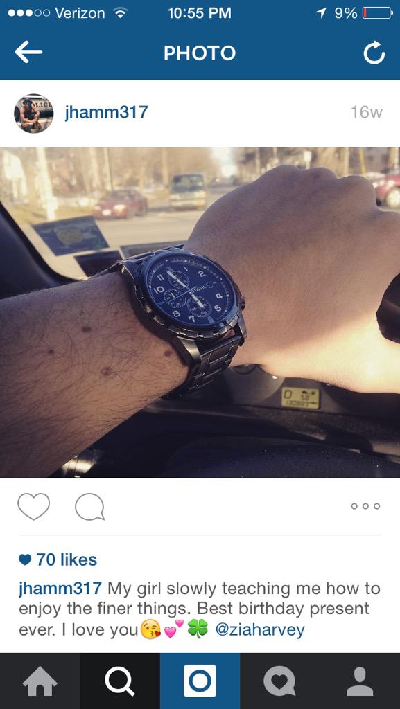 Ziamarie_14's tweet image. Hope you are enjoying your time with my time piece 😘 #simplypathetic