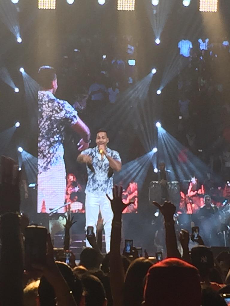 pcastroeditor's tweet photo. "I don't like to get into politics but fuck @realDonaldTrump." @RomeoSantosPage to rousing applause @ #barclayscenter http://t.co/Z5KRIW32nw
