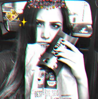 sofirainha's tweet photo. Se tira você de mim não sobra nada »♥« http://t.co/0ImPl4ydwX
