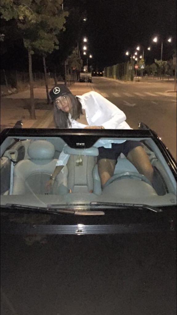 angiescobar13's tweet photo. La gorra de Hamilton ya es mía! #gorritamrcds #clk240 http://t.co/2xRY6Kyla8