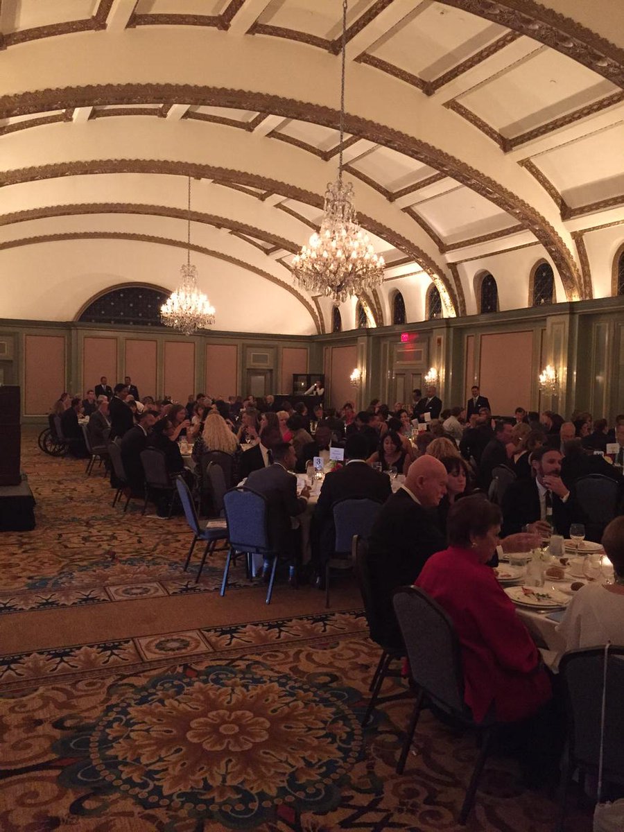 RaiderRod's tweet image. Enjoyed the #PasadenaChamber Gala at #TheLangham #HuntingtonHotel #Ambassador #Meetandgreet #silentauction #cheers