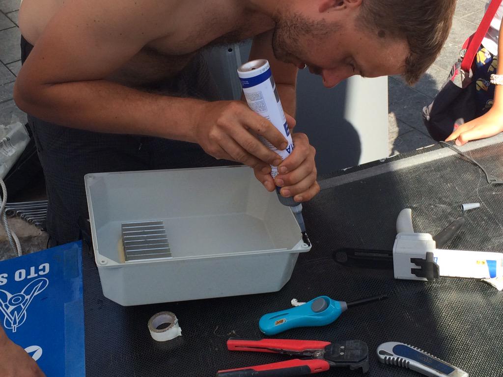 sgsolarboat's tweet image. Set back for Scigrip Solar Boat Team. Sea water in the electrics. Scigrip Powercan system to the rescue @solar1races