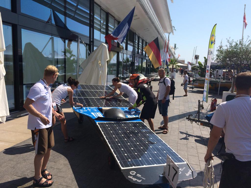 sgsolarboat's tweet image. Scigrip Solar Boat team have less than 5 minutes to get in the water. If not they will be disqualified. @solar1races