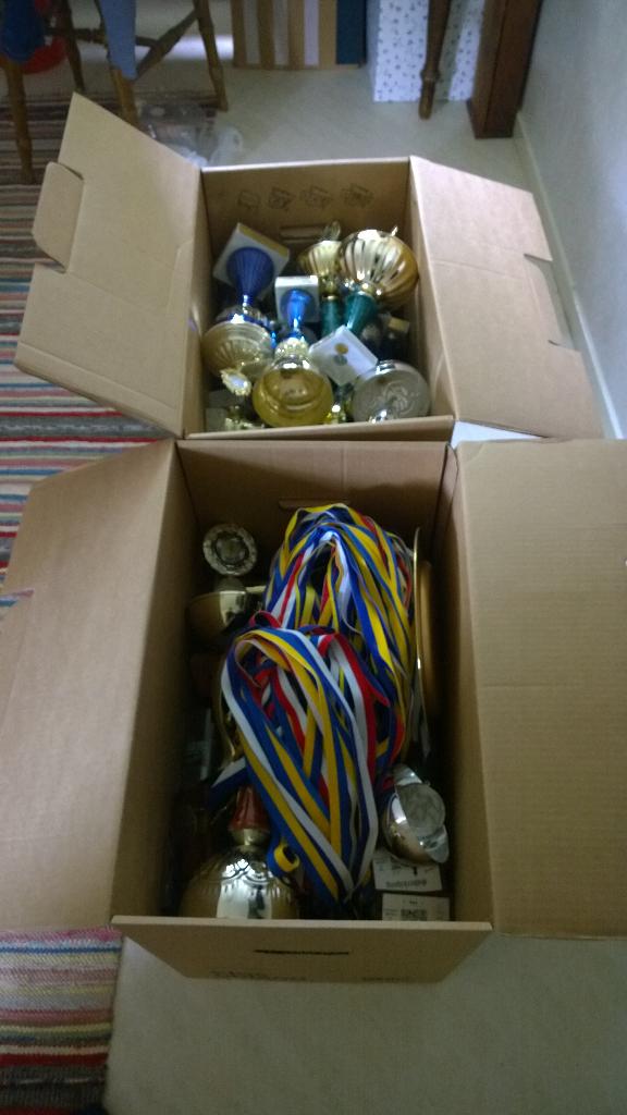 Rensat ur mina gamla prisskåp dammigt värre