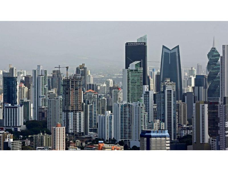 EstrellaOnline's tweet image. #Economía Encuesta revela una baja en la facturación empresarial local bit.ly/1UNUxIW