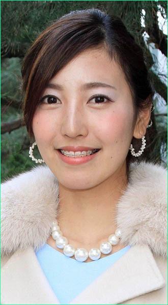 日テレ笹崎アナ トリオで露出 笹崎里菜アナの評価がうなぎ登り あの精神力並みじゃない Togetter