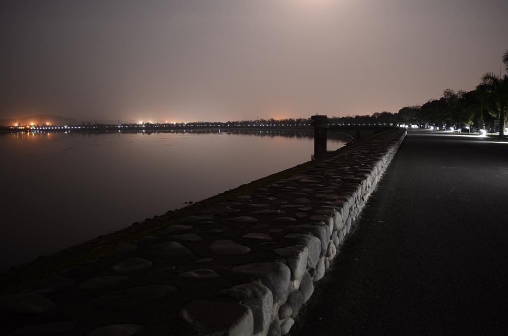 blend_crew's tweet photo. Chandigarh. The City Beautiful
You Should Really Check out these Amazing #SUKHNA LAKE photos. http://t.co/IhHu4zRh5k