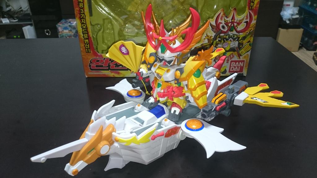 SDガンダムフォース 完全善大将軍 白金の宝船(飛行形態)