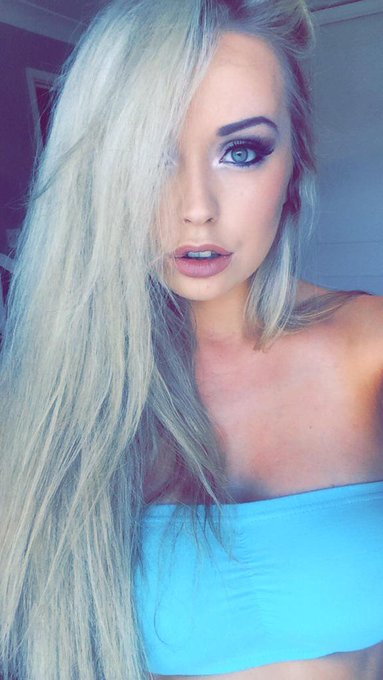 😘😘 http://t.co/tupUDZAwAW<a href="/tag/wcw"class="tags"><span>#wcw</span></a>