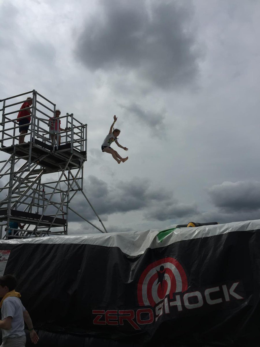 Argh!!!!! High pitched scream on the way down! #great adventure #is out