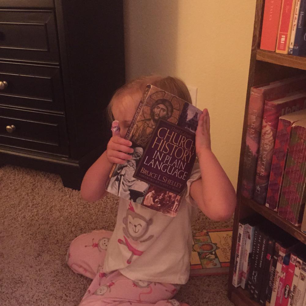 Ken_calvert's tweet photo. We asked her to pick a bed time story and this is what she chose... @cartert09 http://t.co/1kLDHrlwy3