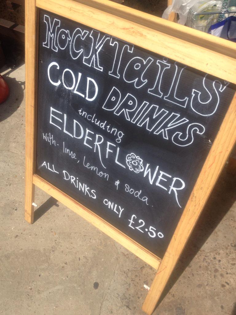 season is almost over, come &amp; get it while it lasts <a href="/CopelandParkSE/">Copeland Park</a> @HerneHillMkt <a href="/weareccfm/">CCFM Farmers' Mkts</a> #elderflower #selondon