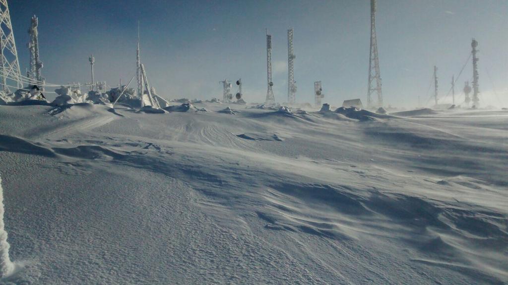 Los esfuerzos ante la naturaleza por cumplir misión de comunacion en Radio y Televisión en Magallanes es notable.