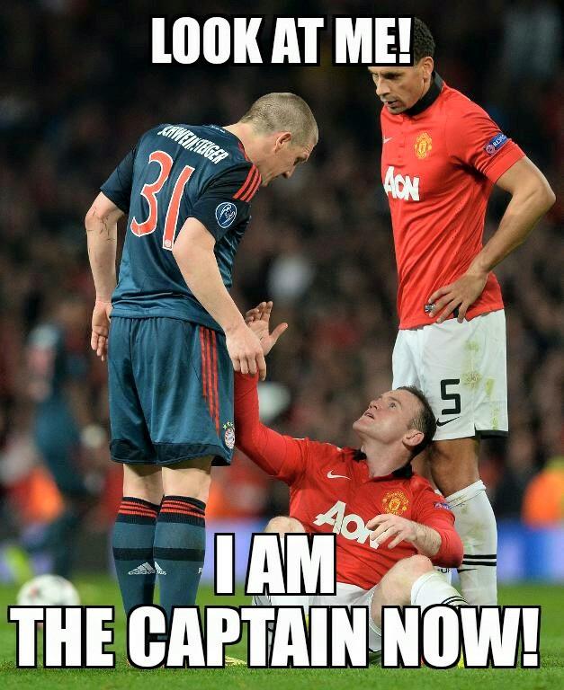 CJp8lyRWoAA-U3E.jpg:large