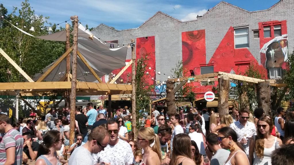sshelford's tweet photo. Lively #Kopparberg #UrbanForest http://t.co/YNZBmszzpz