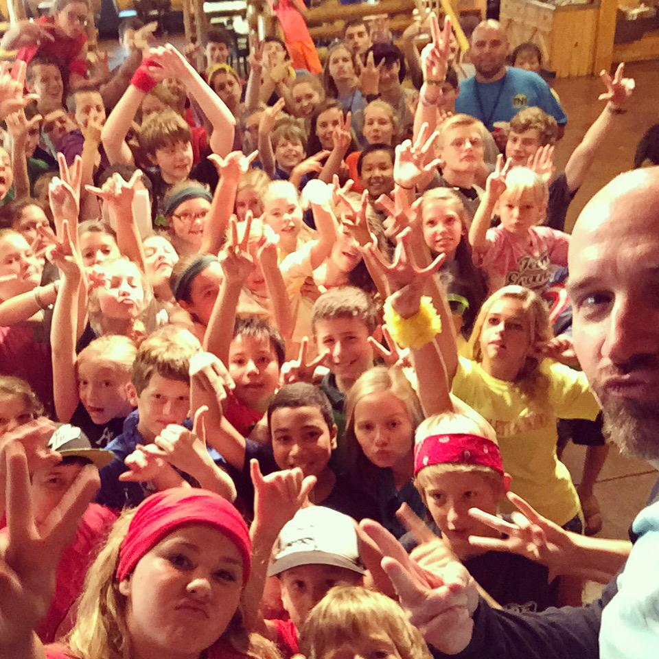 johnrevans's tweet photo. speaking life into 5/6th graders at #TNT camp - the future of the faith is bright...  #the7evans @WillowbrookTNT http://t.co/TAlQvckpJ4