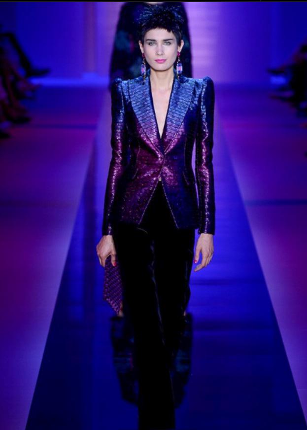 Happy birthday Giorgio ! In total lust with this blazer 