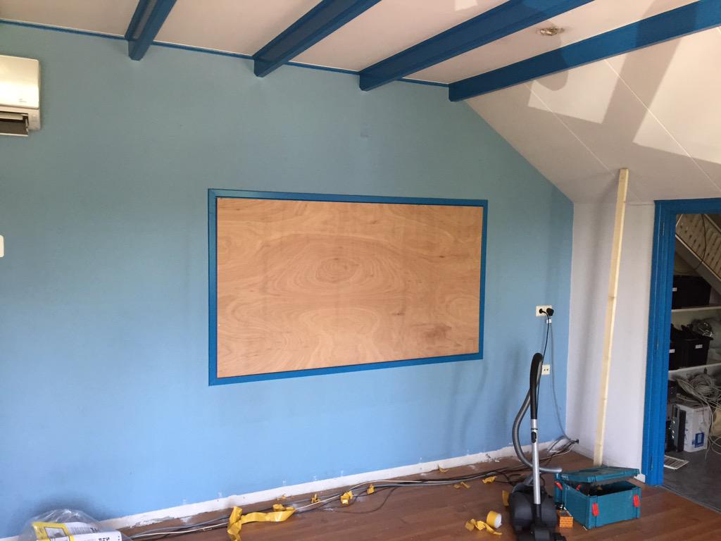 Volop verbouwingswerkzaamheden in de studio van A-FM deze zomer.