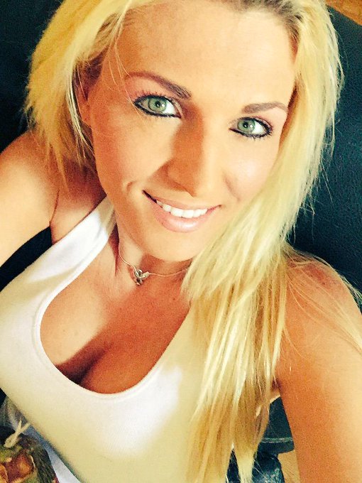 Will be online in 20 mins http://t.co/o7GRxUB61v<a href="/tag/autosexpedition"class="tags"><span>#autosexpedition</span></a>