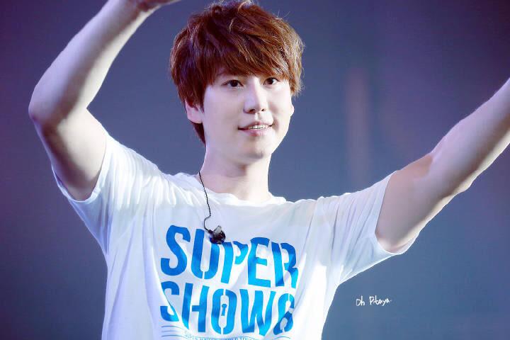 sujufor_elfindo's tweet photo. 150711 SS6 Encore Day 1 - KYUHYUN [opty] http://t.co/O8ts7pUkiN